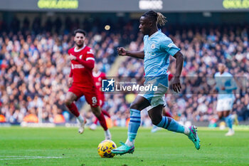 2023-11-25 - Manchester City forward Jeremy Doku during the English championship Premier League football match between Manchester City and Liverpool on 25 November 2023 at the Etihad Stadium in Manchester, England - FOOTBALL - ENGLISH CHAMP - MANCHESTER CITY V LIVERPOOL - ENGLISH PREMIER LEAGUE - SOCCER