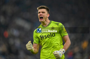 2023-12-02 - Newcastle goalkeeper Nick Pope celebrates after Newcastle score the opening goal during the English championship Premier League football match between Newcastle United and Manchester United on 2 December 2023 at St James’ Park in Newcastle, England - FOOTBALL - ENGLISH CHAMP - NEWCASTLE V MANCHESTER UNITED - ENGLISH PREMIER LEAGUE - SOCCER