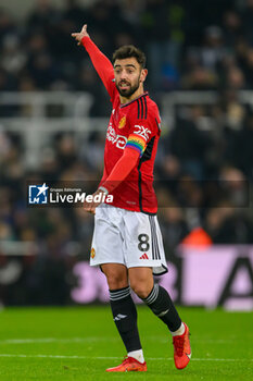 2023-12-02 - Bruno Fernandes of Manchester United during the English championship Premier League football match between Newcastle United and Manchester United on 2 December 2023 at St James’ Park in Newcastle, England - FOOTBALL - ENGLISH CHAMP - NEWCASTLE V MANCHESTER UNITED - ENGLISH PREMIER LEAGUE - SOCCER