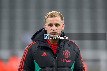 2023-12-02 - Donny Van De Beek of Manchester United before the English championship Premier League football match between Newcastle United and Manchester United on 2 December 2023 at St James’ Park in Newcastle, England - FOOTBALL - ENGLISH CHAMP - NEWCASTLE V MANCHESTER UNITED - ENGLISH PREMIER LEAGUE - SOCCER