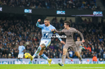 2023-12-03 - Manchester City defender Kyle Walker and Bryan Gil of Tottenham during the English championship Premier League football match between Manchester City and Tottenham Hotspur on 3 December 2023 at the Etihad Stadium in Manchester, England - FOOTBALL - ENGLISH CHAMP - MANCHESTER CITY V TOTTENHAM - ENGLISH PREMIER LEAGUE - SOCCER