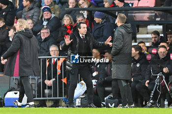 2023-12-03 - Aston Villa manager Unai Emery during the English championship Premier League football match between Bournemouth and Aston Villa on 3 December 2023 at the Vitality Stadium in Bournemouth, England - FOOTBALL - ENGLISH CHAMP - BOURNEMOUTH V ASTON VILLA - ENGLISH PREMIER LEAGUE - SOCCER