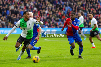 2023-12-09 - Ryan Gravenberch (38) of Liverpool during the English championship Premier League football match between Crystal Palace and Liverpool on 9 December 2023 at Selhurst Park in London, England - FOOTBALL - ENGLISH CHAMP - CRYSTAL PALACE V LIVERPOOL - ENGLISH PREMIER LEAGUE - SOCCER