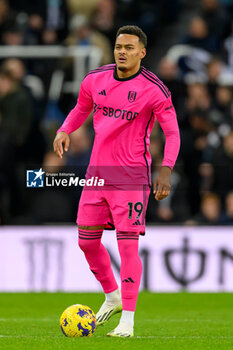 2023-12-16 - Rodrigo Muniz of Fulham during the English championship Premier League football match between Newcastle United and Fulham on 16 December 2023 at St. James' Park in Newcastle, England - FOOTBALL - ENGLISH CHAMP - NEWCASTLE V FULHAM - ENGLISH PREMIER LEAGUE - SOCCER