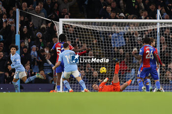 2023-12-16 - Rico Lewis of Manchester City scores a goal 2-0 during the English championship Premier League football match between Manchester City and Crystal Palace on 16 December 2023 at the Etihad Stadium in Manchester, England - FOOTBALL - ENGLISH CHAMP - MANCHESTER CITY V CRYSTAL PALACE - ENGLISH PREMIER LEAGUE - SOCCER