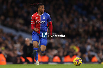 2023-12-16 - Michael Olise of Crystal Palace during the English championship Premier League football match between Manchester City and Crystal Palace on 16 December 2023 at the Etihad Stadium in Manchester, England - FOOTBALL - ENGLISH CHAMP - MANCHESTER CITY V CRYSTAL PALACE - ENGLISH PREMIER LEAGUE - SOCCER