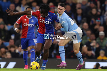 2023-12-16 - David Ozoh of Crystal Palace and Phil Foden of Manchester City during the English championship Premier League football match between Manchester City and Crystal Palace on 16 December 2023 at the Etihad Stadium in Manchester, England - FOOTBALL - ENGLISH CHAMP - MANCHESTER CITY V CRYSTAL PALACE - ENGLISH PREMIER LEAGUE - SOCCER