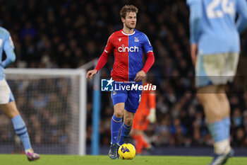 2023-12-16 - Joachim Andersen of Crystal Palace during the English championship Premier League football match between Manchester City and Crystal Palace on 16 December 2023 at the Etihad Stadium in Manchester, England - FOOTBALL - ENGLISH CHAMP - MANCHESTER CITY V CRYSTAL PALACE - ENGLISH PREMIER LEAGUE - SOCCER