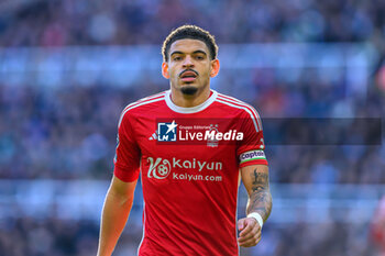 2023-12-26 - Morgan Gibbs-White of Nottingham Forest during the English championship Premier League football match between Newcastle United and Nottingham Forest on 26 December 2023 at St. James' Park in Newcastle, England - FOOTBALL - ENGLISH CHAMP - NEWCASTLE V NOTTINGHAM FOREST - ENGLISH PREMIER LEAGUE - SOCCER