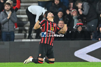 2023-12-26 - Dominic Solanke (9) of AFC Bournemouth celebrates scoring the second goal 2-0 during the English championship Premier League football match between Bournemouth and Fulham on 26 December 2023 at the Vitality Stadium in Bournemouth, England - FOOTBALL - ENGLISH CHAMP - BOURNEMOUTH V FULHAM - ENGLISH PREMIER LEAGUE - SOCCER