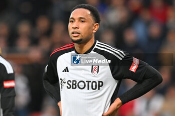 2023-12-26 - Kenny Tete (2) of Fulham during the English championship Premier League football match between Bournemouth and Fulham on 26 December 2023 at the Vitality Stadium in Bournemouth, England - FOOTBALL - ENGLISH CHAMP - BOURNEMOUTH V FULHAM - ENGLISH PREMIER LEAGUE - SOCCER