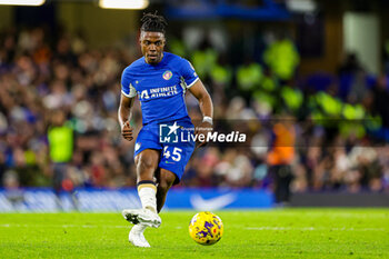 2023-12-27 - Romeo Lavia (45) of Chelsea during the English championship Premier League football match between Chelsea and Crystal Palace on 27 December 2023 at Stamford Bridge in London, England - FOOTBALL - ENGLISH CHAMP - CHELSEA V CRYSTAL PALACE - ENGLISH PREMIER LEAGUE - SOCCER