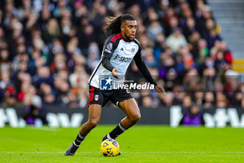 2023-12-31 - Alex Iwobi (22) of Fulham during the English championship Premier League football match between Fulham and Arsenal on 31 December 2023 at Craven Cottage in London, England - FOOTBALL - ENGLISH CHAMP - FULHAM V ARSENAL - ENGLISH PREMIER LEAGUE - SOCCER