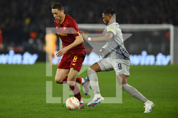 2023-02-23 - Nemanja Matic of A.S. Roma and Junior Adamu of FC Salzburg during the UEFA Europa League play-off second leg between A.S. Roma vs FC Salzburg on February 23, 2023 at the Stadio Olimpico in Rome, Italy. - AS ROMA VS RB SALZBURG - UEFA EUROPA LEAGUE - SOCCER