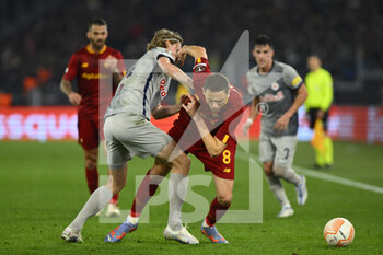 2023-02-23 - Nemanja Matic of A.S. Roma and Maurits Kjærgaard of FC Salzburg during the UEFA Europa League play-off second leg between A.S. Roma vs FC Salzburg on February 23, 2023 at the Stadio Olimpico in Rome, Italy. - AS ROMA VS RB SALZBURG - UEFA EUROPA LEAGUE - SOCCER