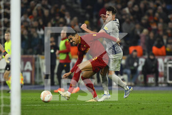 2023-02-23 - Chris Smalling of A.S. Roma and Nicolás Capaldo of FC Salzburg during the UEFA Europa League play-off second leg between A.S. Roma vs FC Salzburg on February 23, 2023 at the Stadio Olimpico in Rome, Italy. - AS ROMA VS RB SALZBURG - UEFA EUROPA LEAGUE - SOCCER