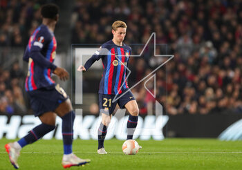 2023-02-16 - Barcelona midfielder Frenkie de Jong during the UEFA Europa League, Play-off, 1st leg football match between FC Barcelona and Manchester United on February 16, 2023 at Camp Nou stadium in Barcelona, Spain - FOOTBALL - EUROPA LEAGUE - FC BARCELONA V MANCHESTER UNITED - UEFA EUROPA LEAGUE - SOCCER