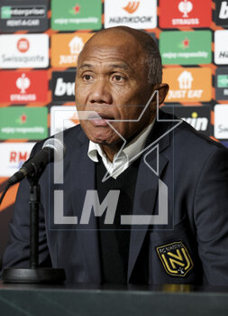 2023-02-23 - Coach of FC Nantes Antoine Kombouare during the UEFA Europa League, Play-off, 2nd leg football match between FC Nantes and Juventus Turin on February 23, 2023 at La Beaujoire stadium in Nantes, France - FOOTBALL - EUROPA LEAGUE - NANTES V JUVENTUS - UEFA EUROPA LEAGUE - SOCCER