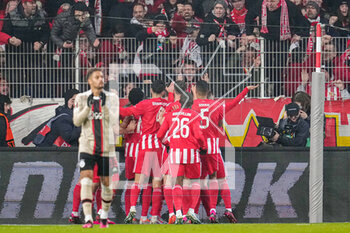 2023-02-23 - Robin Knoche of FC Union Berlin, players of FC Union Berlin celebrate the first goal during the UEFA Europa League, Play-off, 2nd leg football match between FC Union Berlin and Ajax on February 23, 2023 at Stadion An der alten Forsterei in Berlin, Germany - FOOTBALL - EUROPA LEAGUE - UNION BERLIN V AJAX - UEFA EUROPA LEAGUE - SOCCER