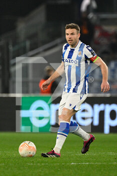 2023-03-09 - Asier Illarramendi (Real Sociedad) during the UEFA Europa League 2022-2023 football match between AS Roma and Real Sociedad at the Olympic Stadium in Rome on March 09, 2022. - ROMA VS REAL SOCIEDAD - UEFA EUROPA LEAGUE - SOCCER