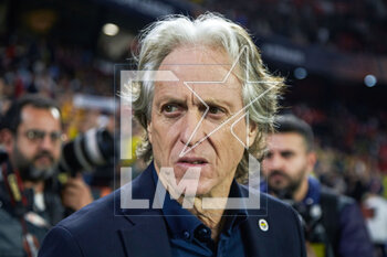 2023-03-09 - Jorge Jesus, head coach of Fenerbahce during the UEFA Europa League, Round of 16, 1st leg football match between Sevilla FC and Fenerbahce on March 9, 2023 at Estadio Ramon Sanchez Pizjuan in Sevilla, Spain - FOOTBALL - EUROPA LEAGUE - SEVILLA FC V FENERBAHCE - UEFA EUROPA LEAGUE - SOCCER