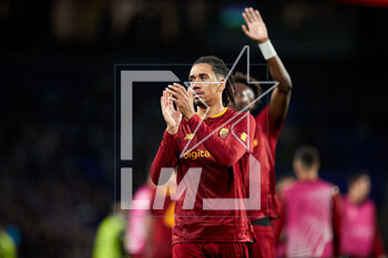 2023-03-16 - Chris Smalling of AS Roma celebrates after the UEFA Europa League, Round of 16, 2nd leg football match between Real Sociedad and AS Roma on March 16, 2023 at Reale Arena in San Sebastian, Spain - FOOTBALL - EUROPA LEAGUE - REAL SOCIEDAD V AS ROMA - UEFA EUROPA LEAGUE - SOCCER