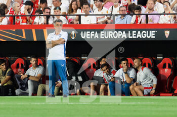 2023-04-20 - José Luis Mendilibar (Sevilla FC manager) - SEVILLA FC VS MANCHESTER UNITED - UEFA EUROPA LEAGUE - SOCCER