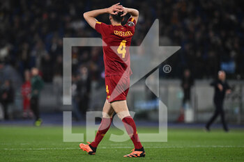 2023-04-20 - Bryan Cristante of AS Roma during the UEFA Europa League match between AS Roma and Feyenoord at Stadio Olimpico on April 20, 2023 in Rome, Italy. - QUARTER FINALS - ROMA VS FEYENOORD - UEFA EUROPA LEAGUE - SOCCER