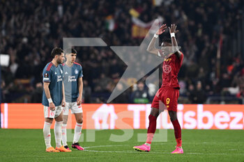 2023-04-20 - Tammy Abraham of AS Roma during the UEFA Europa League match between AS Roma and Feyenoord at Stadio Olimpico on April 20, 2023 in Rome, Italy. - QUARTER FINALS - ROMA VS FEYENOORD - UEFA EUROPA LEAGUE - SOCCER
