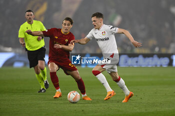 2023-05-11 - Florian Wirtz of Bayer 04 Leverkusen and Edoardo Bove of A.S. Roma during the first leg of the Semi-final of the UEFA Europa League between A.S. Roma vs Bayer 04 Leverkusen on May 11, 2023 at the Stadio Olimpico in Rome. - SEMIFINAL - AS ROMA VS BAYER 04 LEVERKUSEN - UEFA EUROPA LEAGUE - SOCCER