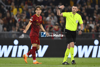 2023-05-11 - Edoardo Bove of A.S. Roma during the first leg of the Semi-final of the UEFA Europa League between A.S. Roma vs Bayer 04 Leverkusen on May 11, 2023 at the Stadio Olimpico in Rome. - SEMIFINAL - AS ROMA VS BAYER 04 LEVERKUSEN - UEFA EUROPA LEAGUE - SOCCER