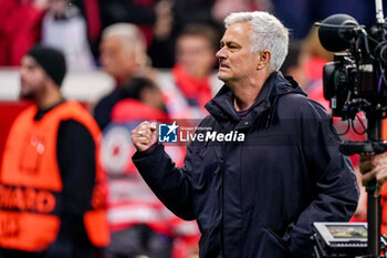 2023-05-18 - Coach Jose Mourinho of AS Roma celebrating after the UEFA Europa League, Semi-finals, 2nd leg football match between Bayer 04 Leverkusen and AS Roma on May 18, 2023 at BayArena in Leverkusen, Germany - FOOTBALL - EUROPA LEAGUE - LEVERKUSEN V ROMA - UEFA EUROPA LEAGUE - SOCCER