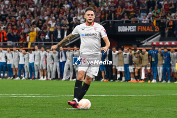2023-05-31 - Sevilla FC’s Lucas Ocampos during Europe League final soccer match between AS Roma vs. Sevilla at the Puskas Arena in Budapest, Hungary, 31st of May 2023 - FINAL - SEVILLA FC VS AS ROMA - UEFA EUROPA LEAGUE - SOCCER