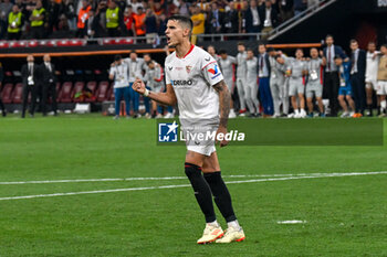 2023-05-31 - Happiness of Sevilla FC’s Erik Lamela after scored during Europe League final soccer match between AS Roma vs. Sevilla at the Puskas Arena in Budapest, Hungary, 31st of May 2023 - FINAL - SEVILLA FC VS AS ROMA - UEFA EUROPA LEAGUE - SOCCER