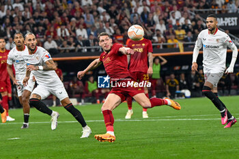 2023-05-31 - AS Roma’s Andrea Belotti during Europe League final soccer match between AS Roma vs. Sevilla at the Puskas Arena in Budapest, Hungary, 31st of May 2023 - FINAL - SEVILLA FC VS AS ROMA - UEFA EUROPA LEAGUE - SOCCER
