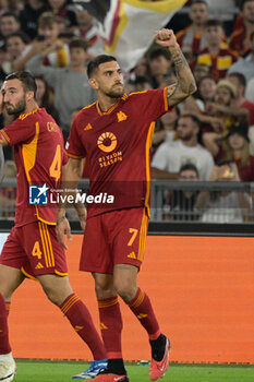 2023-10-05 - Lorenzo Pellegrini (AS Roma); celebrates after scoring the goal 3-0 during the UEFA Europa League 2023-2024 football match between AS Roma and Servette FC at the Olympic Stadium in Rome on 05 October 2023. - AS ROMA VS SERVETTE FC - UEFA EUROPA LEAGUE - SOCCER