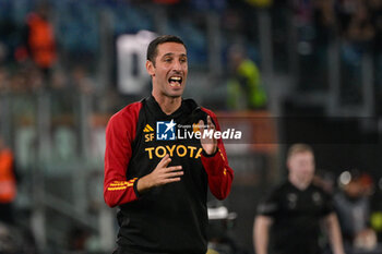 2023-10-26 - Alessandro Foti coach AS Roma during the UEFA Europa League 2023-2024 football match between AS Roma and SK Slavia Praha Group G at the Olympic Stadium in Rome on 26 October 2023. - AS ROMA VS SK SLAVIA PRAHA - UEFA EUROPA LEAGUE - SOCCER