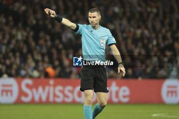 2023-11-09 - Referee Georgi Kabakov of Bulgaria during the UEFA Europa League, Group E football match between Toulouse FC and Liverpool FC on November 9, 2023 at the Stadium in Toulouse, France - FOOTBALL - EUROPA LEAGUE - TOULOUSE V LIVERPOOL - UEFA EUROPA LEAGUE - SOCCER
