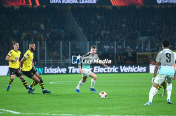2023-11-30 - 28 Evan Ferguson of Brighton & Hove Albion during the UEFA Europa League, Group B match between AEK FC and Brighton & Hove Albion at Opap Arena on November 30, 2023, in Athens, Greece. - AEK FC VS BRIGHTON - UEFA EUROPA LEAGUE, GROUP B - UEFA EUROPA LEAGUE - SOCCER