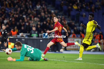 2023-12-14 - Niccolo' Pisilli of Roma kicks the ball during the UEFA Europa League, Group G football match between AS Roma and FC Sheriff on December 14, 2023 at Stadio Olimpico in Rome, Italy - FOOTBALL - EUROPA LEAGUE - ROMA V SHERIFF - UEFA EUROPA LEAGUE - SOCCER
