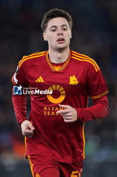 2023-12-14 - Nicola Zalewski of Roma in action during the UEFA Europa League, Group G football match between AS Roma and FC Sheriff on December 14, 2023 at Stadio Olimpico in Rome, Italy - FOOTBALL - EUROPA LEAGUE - ROMA V SHERIFF - UEFA EUROPA LEAGUE - SOCCER