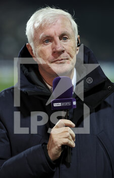 06/01/2023 - Luis Fernandez comments for beIN Sports the French Cup, round of 64 football match between La Berrichonne de Chateauroux and Paris Saint-Germain on January 6, 2023 at Gaston Petit stadium in Chateauroux, France - FOOTBALL - FRENCH CUP - CHATEAUROUX V PARIS SG - FRENCH CUP - CALCIO