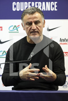 2023-01-06 - Coach of PSG Christophe Galtier answers to the media during the post-match press conference following the French Cup, round of 64 football match between La Berrichonne de Chateauroux and Paris Saint-Germain on January 6, 2023 at Gaston Petit stadium in Chateauroux, France - FOOTBALL - FRENCH CUP - CHATEAUROUX V PARIS SG - FRENCH CUP - SOCCER