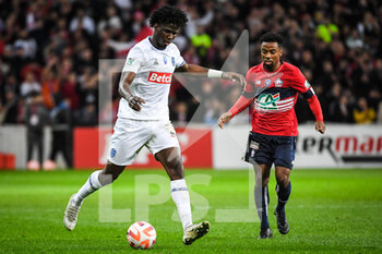 2023-01-08 - Jackson PAROZO of ESTAC Troyes and Angel GOMES of Lille during the French Cup, round of 64 football match between LOSC Lille and ESTAC Troyes on January 8, 2023 at Pierre Mauroy stadium in Villeneuve-d'Ascq, France - FOOTBALL - FRENCH CUP - LILLE V TROYES - FRENCH CUP - SOCCER