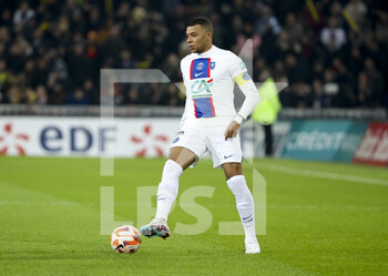 23/01/2023 - Kylian Mbappe of PSG during the French Cup, round of 32 football match between US Pays de Cassel and Paris Saint-Germain (PSG) on January 23, 2023 at Stade Bollaert-Delelis in Lens, France - FOOTBALL - FRENCH CUP - PAYS DE CASSEL V PARIS SG - FRENCH CUP - CALCIO