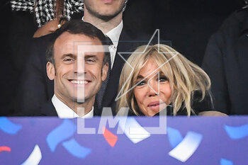 2023-04-29 - French President Emmanuel MACRON and France's first lady Brigitte MACRON during the French Cup, Final football match between FC Nantes and Toulouse FC on April 29, 2023 at Stade de France in Saint-Denis near Paris, France - FOOTBALL - FRENCH CUP - FINAL - NANTES V TOULOUSE - FRENCH CUP - SOCCER