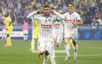 2023-04-29 - Zakaria Aboukhlal of Toulouse celebrates his goal during the French Cup Final 2023 football match between FC Nantes and Toulouse FC (TFC, Tefece) on April 29, 2023 at Stade de France in Saint-Denis near Paris, France - FOOTBALL - FRENCH CUP - FINAL - NANTES V TOULOUSE - FRENCH CUP - SOCCER
