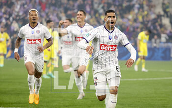 2023-04-29 - Zakaria Aboukhlal of Toulouse celebrates his goal during the French Cup Final 2023 football match between FC Nantes and Toulouse FC (TFC, Tefece) on April 29, 2023 at Stade de France in Saint-Denis near Paris, France - FOOTBALL - FRENCH CUP - FINAL - NANTES V TOULOUSE - FRENCH CUP - SOCCER
