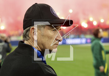 2023-04-29 - Coach of Toulouse FC Philippe Montanier during the French Cup Final 2023 football match between FC Nantes and Toulouse FC (TFC, Tefece) on April 29, 2023 at Stade de France in Saint-Denis near Paris, France - FOOTBALL - FRENCH CUP - FINAL - NANTES V TOULOUSE - FRENCH CUP - SOCCER