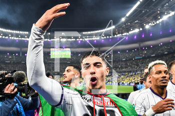 2023-04-29 - Fares CHAIBI of Toulouse celebrates the victory during the French Cup, Final football match between FC Nantes and Toulouse FC on April 29, 2023 at Stade de France in Saint-Denis near Paris, France - FOOTBALL - FRENCH CUP - FINAL - NANTES V TOULOUSE - FRENCH CUP - SOCCER
